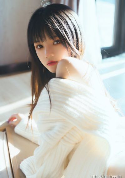 日本人妻巨大乳挤奶水免费_超清手机在线看