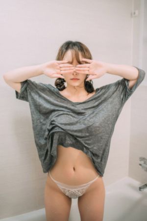 欧美老妇与人牲交大战_高清视频大全