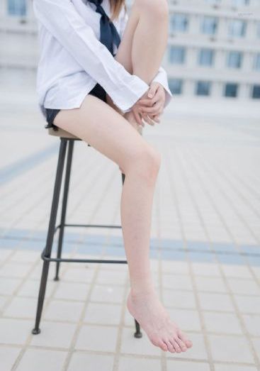 精品多毛少妇人妻av免费久久_720手机在线看